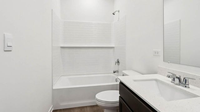 5746 Hunter DRIVE, Mount Pleasant, WI 53406