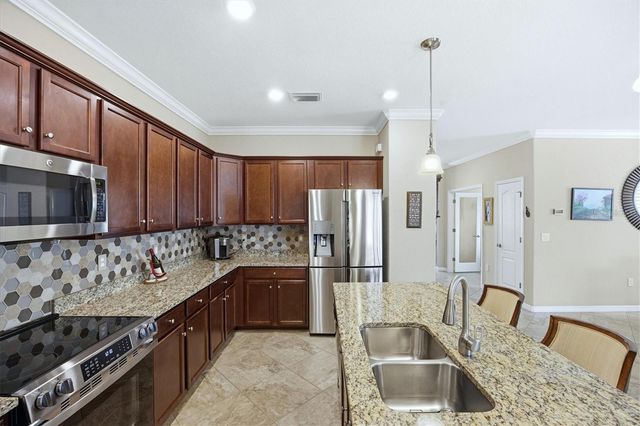 10443 MEDJOOL DRIVE, Venice, FL 34293