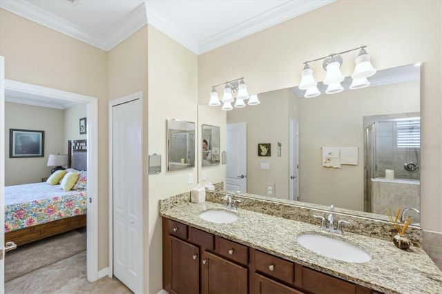 10443 MEDJOOL DRIVE, Venice, FL 34293