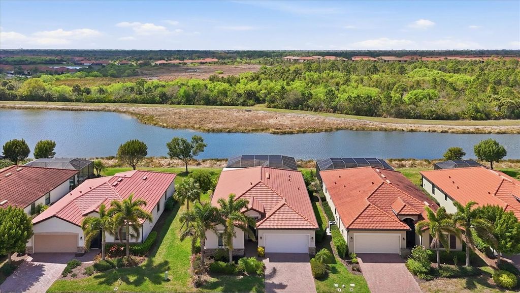 10443 MEDJOOL DRIVE, Venice, FL 34293