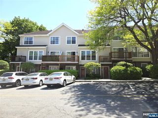 754 Charles Court 6109, Fort Lee, NJ 07024