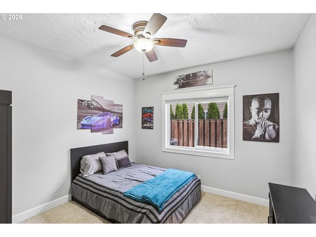 1076 Se 61ST Way, Hillsboro, OR 97123