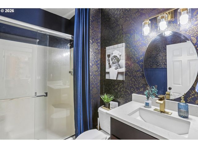 1076 Se 61ST Way, Hillsboro, OR 97123