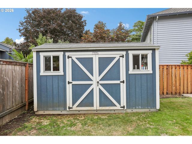 1076 Se 61ST Way, Hillsboro, OR 97123