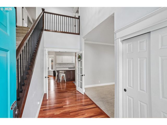 1076 Se 61ST Way, Hillsboro, OR 97123