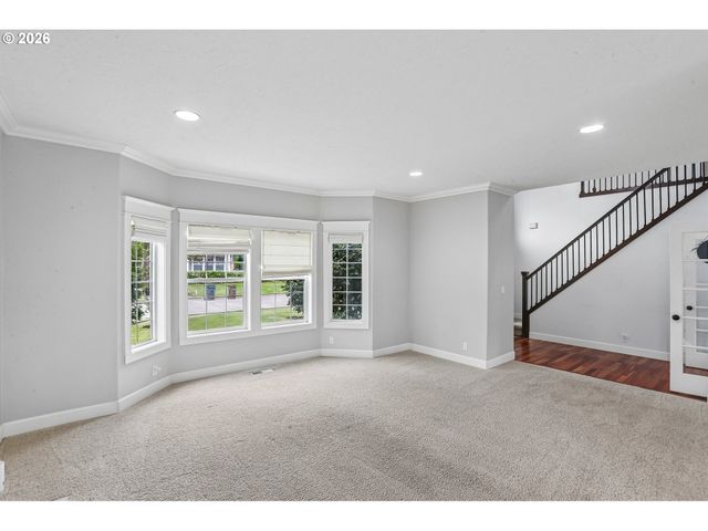 1076 Se 61ST Way, Hillsboro, OR 97123