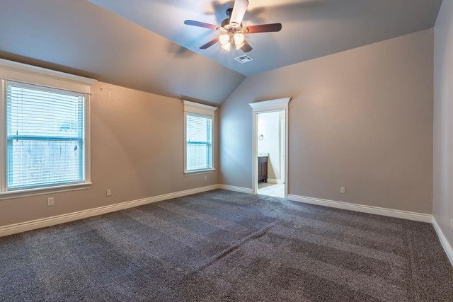 19033 Meadows Crossing Drive, Edmond, OK 73012