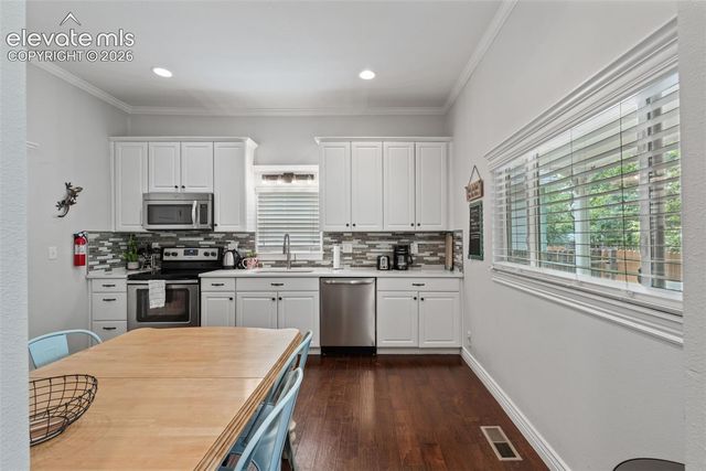 2130 W Kiowa Street, Colorado Springs, CO 80904