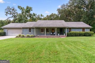 60 Sadler Cove Drive, Woodbine, GA 31569