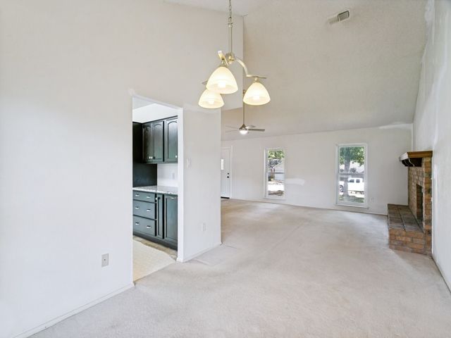 1706 Acorn Drive, Euless, TX 76039