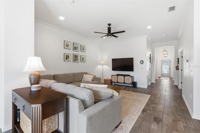 127 CREPE MYRTLE COURT, Palm Coast, FL 32164