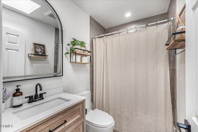 634 E Kamala Street, Oxnard, CA 93033