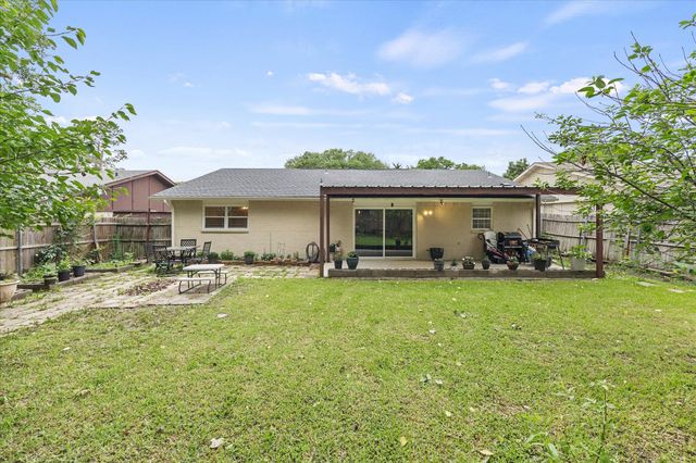 6408 Pine Street, Rowlett, TX 75089