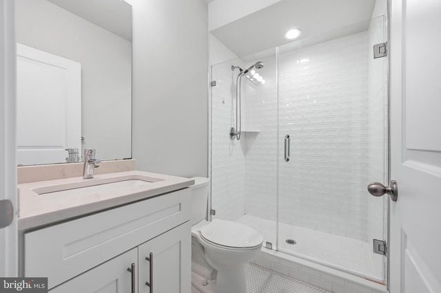 444 KINGSLEY ST, Philadelphia, PA 19128