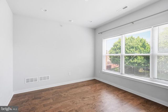 444 KINGSLEY ST, Philadelphia, PA 19128