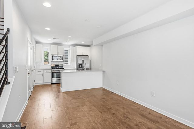 444 KINGSLEY ST, Philadelphia, PA 19128