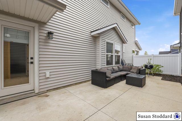 7890 Greendale Drive SE, Byron Center, MI 49315