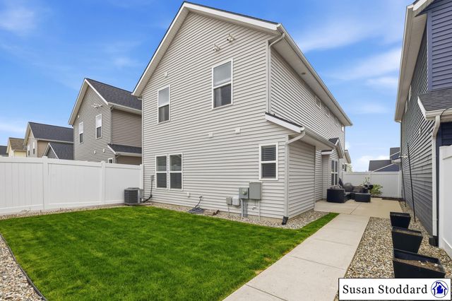 7890 Greendale Drive SE, Byron Center, MI 49315