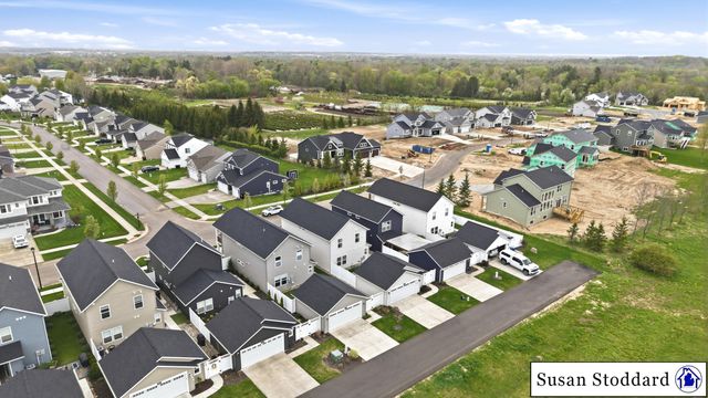7890 Greendale Drive SE, Byron Center, MI 49315