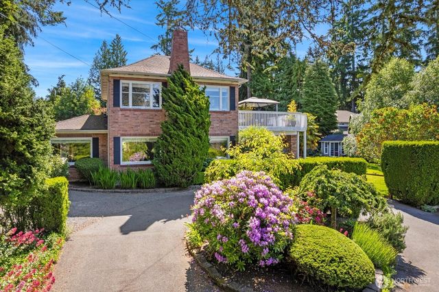 20106 8th Avenue NW, Shoreline, WA 98177