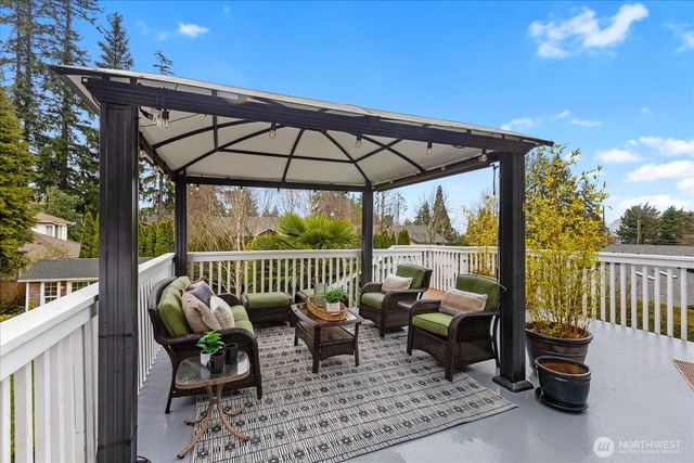 20106 8th Avenue NW, Shoreline, WA 98177