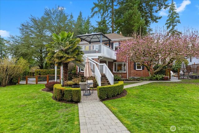 20106 8th Avenue NW, Shoreline, WA 98177