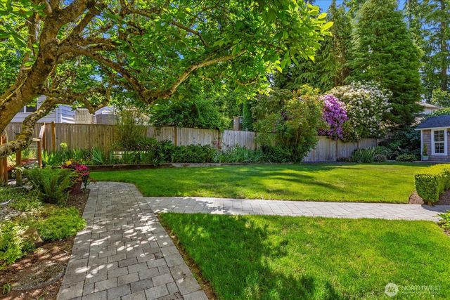 20106 8th Avenue NW, Shoreline, WA 98177