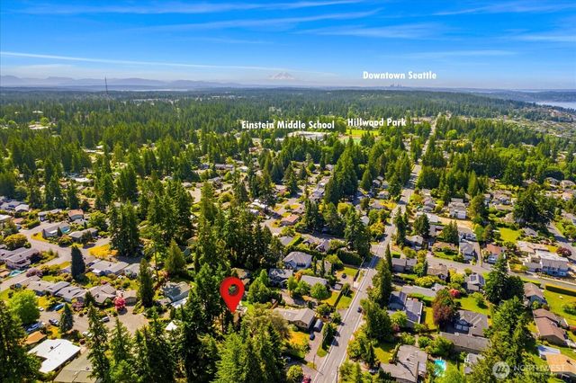 20106 8th Avenue NW, Shoreline, WA 98177