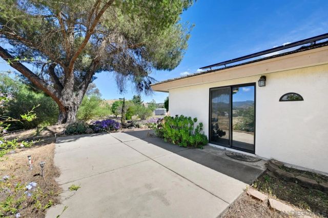 267 Via Taquita, Ramona, CA 92065