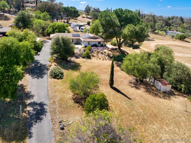 267 Via Taquita, Ramona, CA 92065
