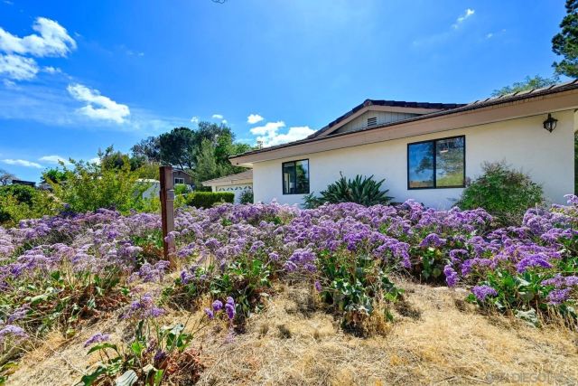 267 Via Taquita, Ramona, CA 92065