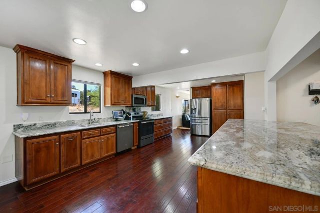 267 Via Taquita, Ramona, CA 92065