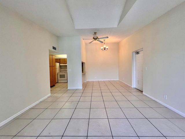 1111 Green Pine Boulevard C3, West Palm Beach, FL 33409