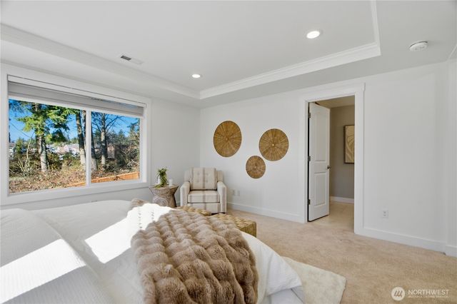 8402 121st Place SE, Newcastle, WA 98056