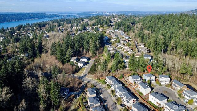 8402 121st Place SE, Newcastle, WA 98056