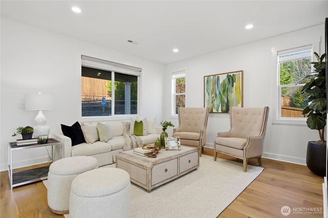 8402 121st Place SE, Newcastle, WA 98056