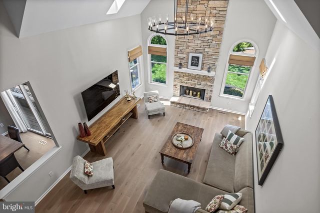 62 BROOKS RD, Moorestown, NJ 08057