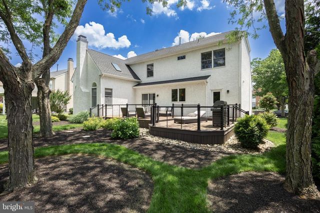 62 BROOKS RD, Moorestown, NJ 08057