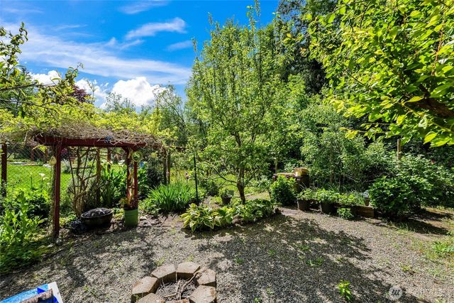 8011 175th Avenue SW, Longbranch, WA 98351