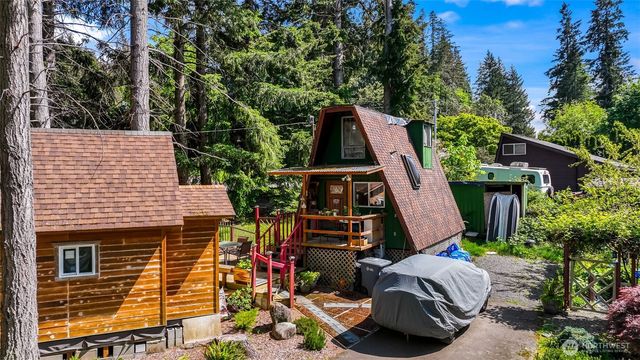 8011 175th Avenue SW, Longbranch, WA 98351