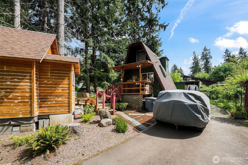 8011 175th Avenue SW, Longbranch, WA 98351