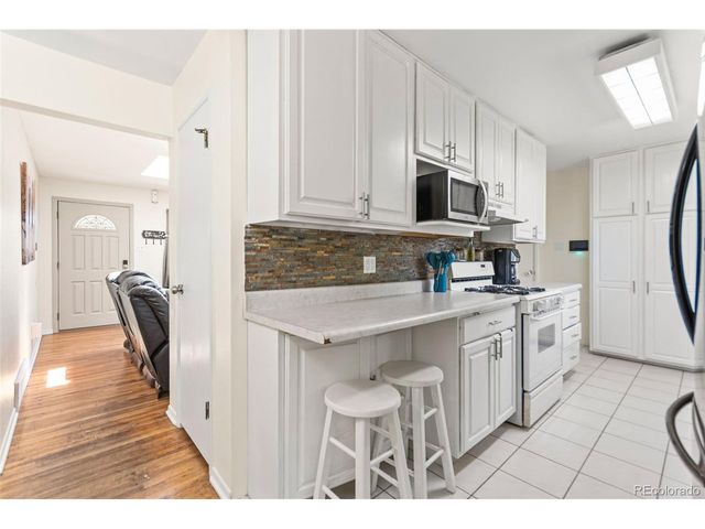 3397 W Tanforan Dr, Englewood, CO 80110