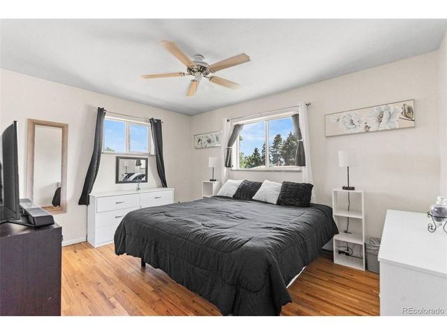 3397 W Tanforan Dr, Englewood, CO 80110