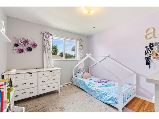 3397 W Tanforan Dr, Englewood, CO 80110