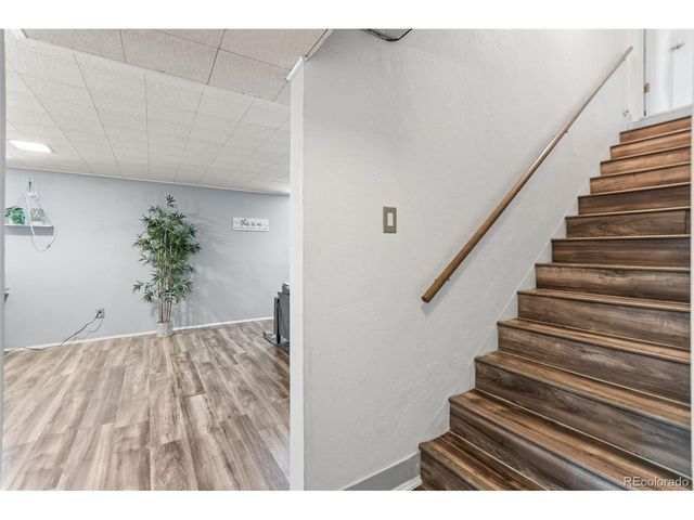 3397 W Tanforan Dr, Englewood, CO 80110