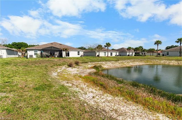 9158 Aegean CIR, Lehigh Acres, FL 33936