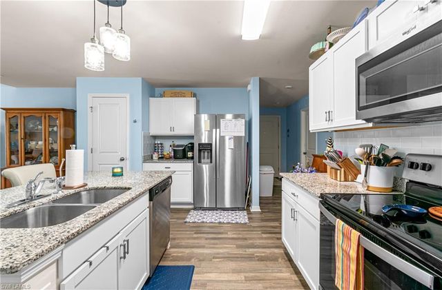 9158 Aegean CIR, Lehigh Acres, FL 33936