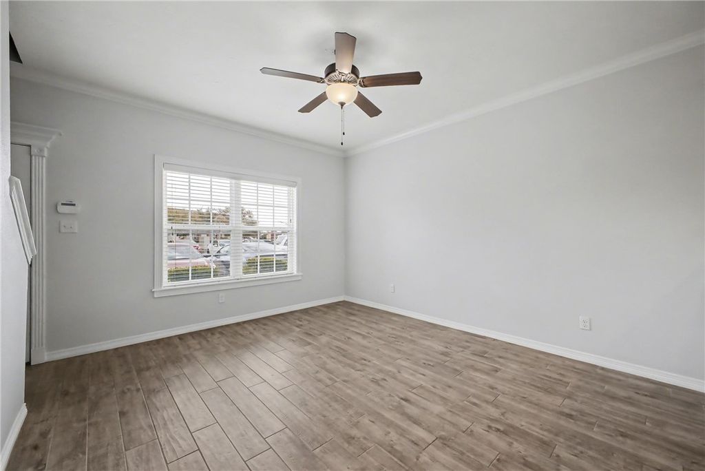 301 Southwest Parkway 329, College Station, TX 77840 — photo 4