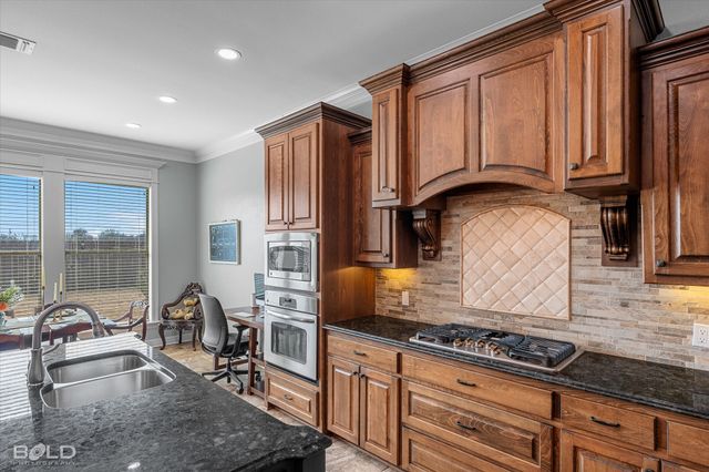 1019 Spanish Moss Circle, Bossier City, LA 71111