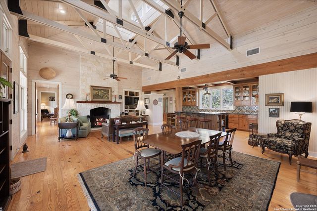 802 Ranch to Market Road 473, Comfort, TX 78013